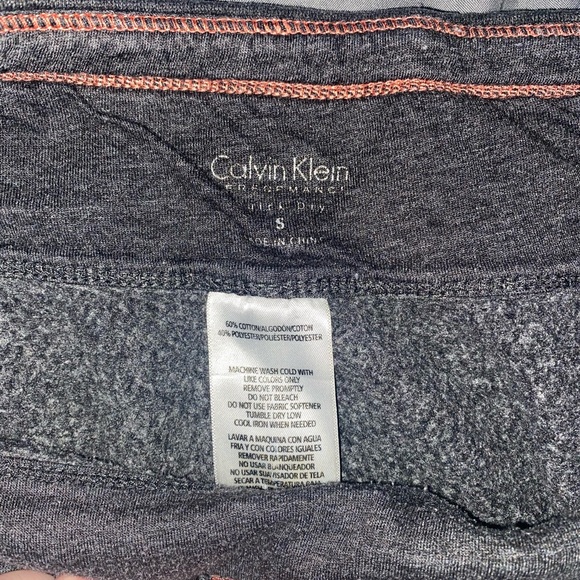 2 Pairs of Joggers/ Sweatpants - Picture 6 of 6